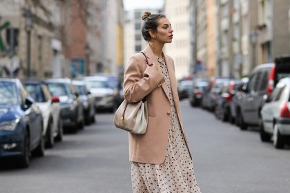 Porter une robe longue en hiver conseils