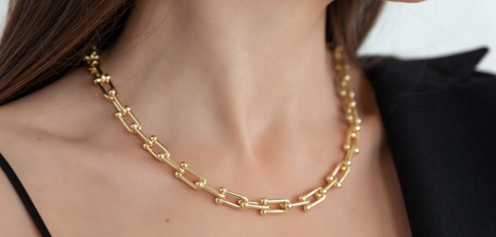 Les colliers : un accessoire essentiel pour chaque femme