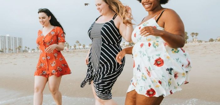 Quelle robe pour femme petite ronde ? - DLG Fashion